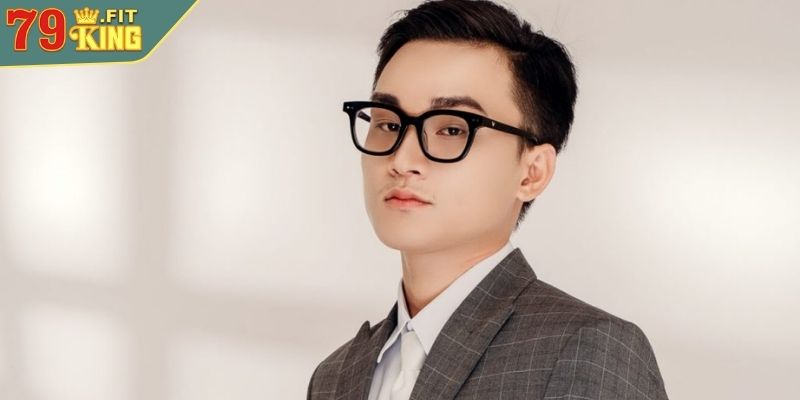 CEO Thoại Rika - Người Dẫn Đầu Thành Công Của 79KING Uy Tín 2 Giới thiệu về CEO Thoại Rika